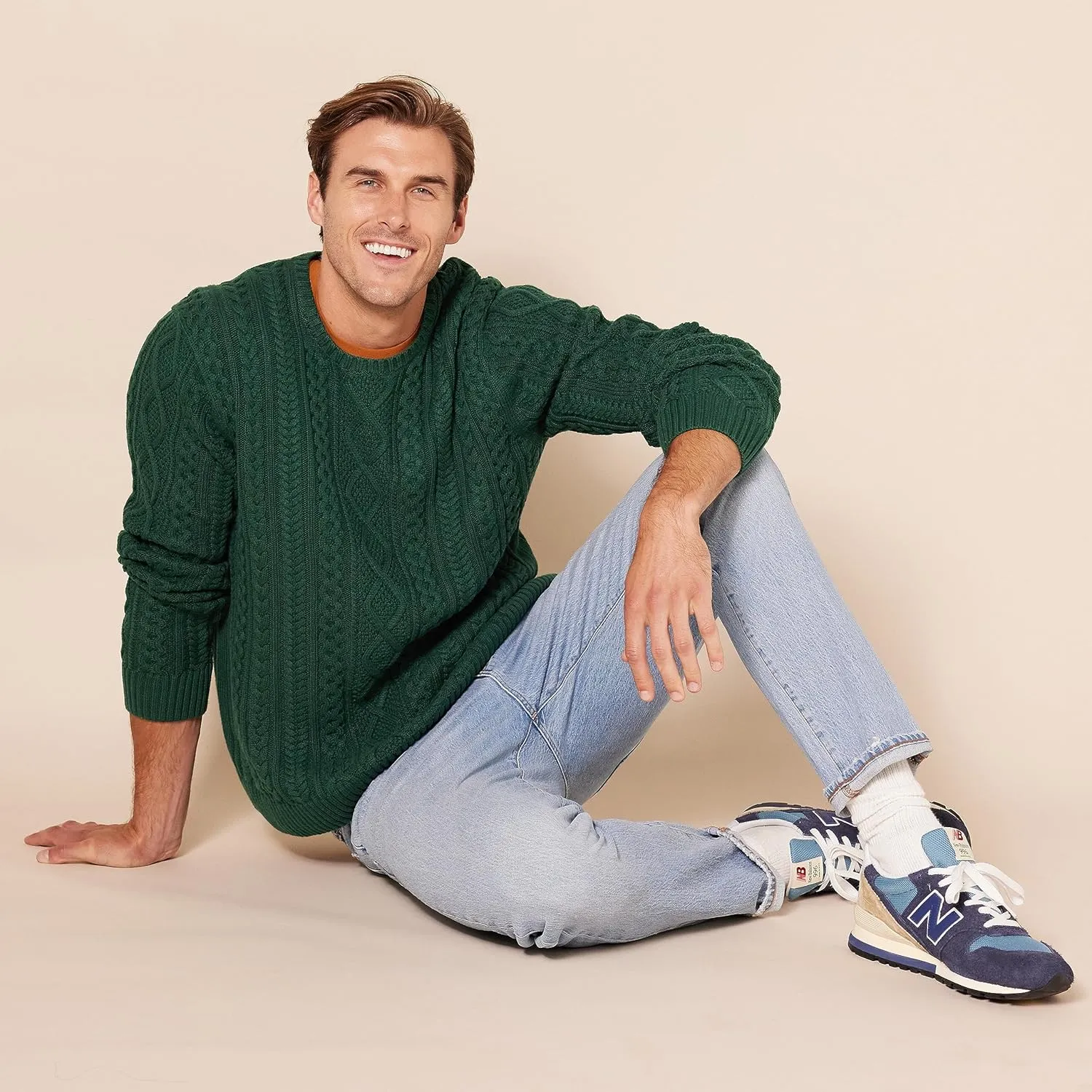 Amazon Essentials Men's Long-Sleeve 100% Cotton Fisherman Cable Crewneck Sweater