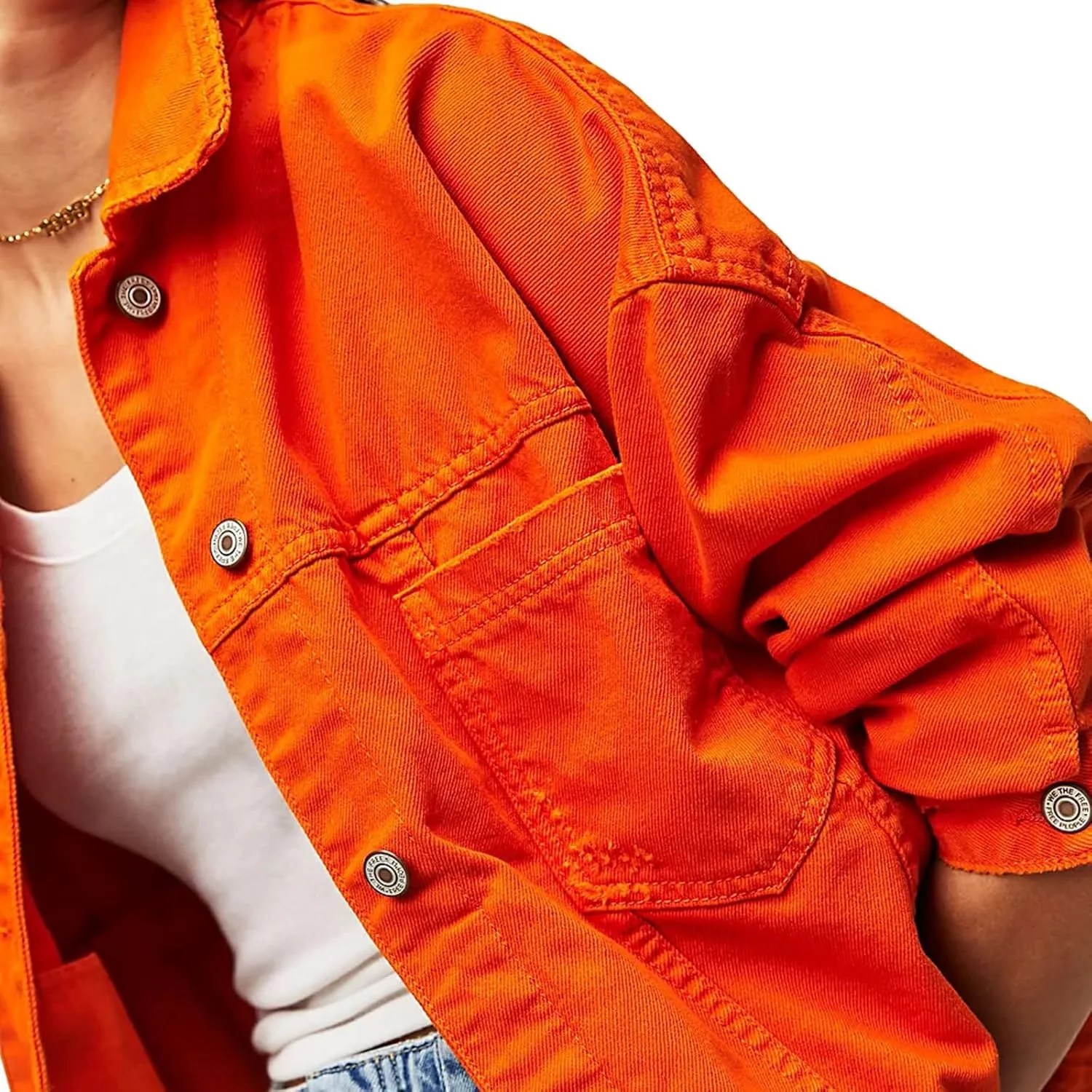 Denim Jacket for Women Long Sleeve Button Down Jacket Pleated Back Jean Shirts Fall Coat with Pockets