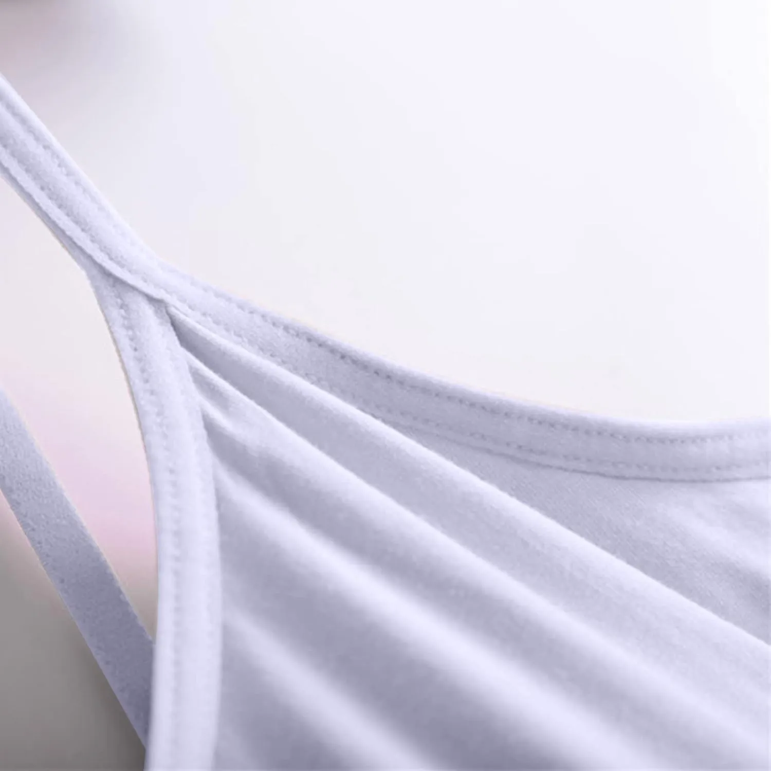 HGps8w Plus Size Womens Shelf Bra Camisoles Adjustable Spaghetti Strap Tank Tops Scoop Neck Layer Cami Tops (S-6XL)