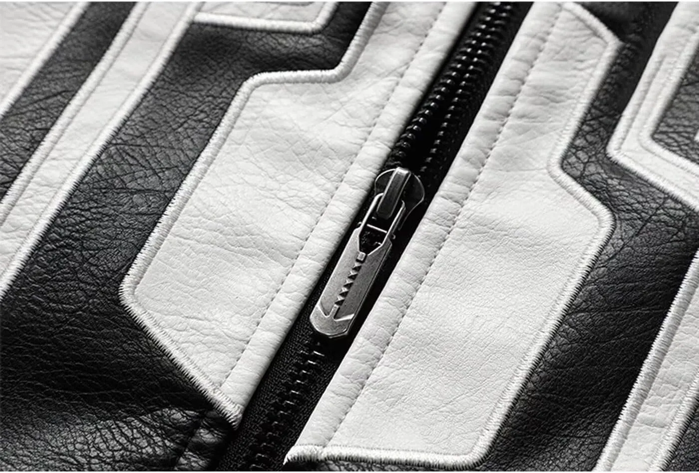 INVACHI Mens Faux Leather Jacket Vintage Motorcycle Jacket for Men Waterproof PU Leather Jacket with Spider Design