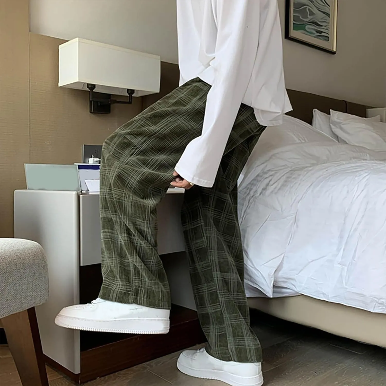 Men's Corduroy Plaid Pants Baggy Sweatpants Loose Straight Wide Leg Athletic Running Pants with Pockets