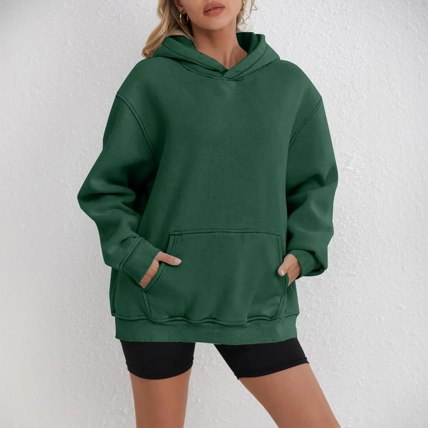 Oversized Hoodies for Women Trendy Plus Size Long Sleeve Solid Sweatshirt Loose Casual Comfy Pullover Top with Pocket