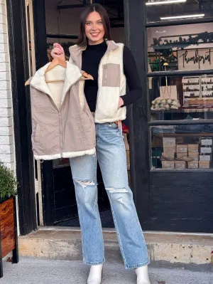 Reversible Fleece Vest With Side Pockets