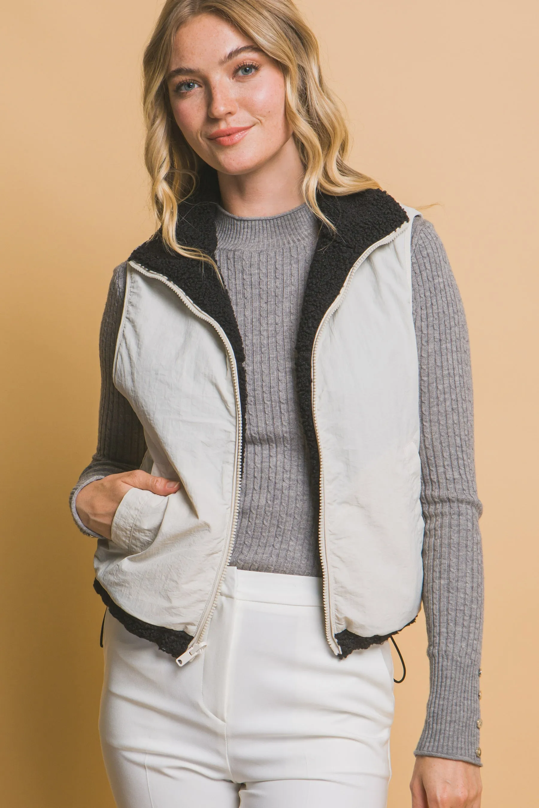 Reversible Fleece Vest With Side Pockets