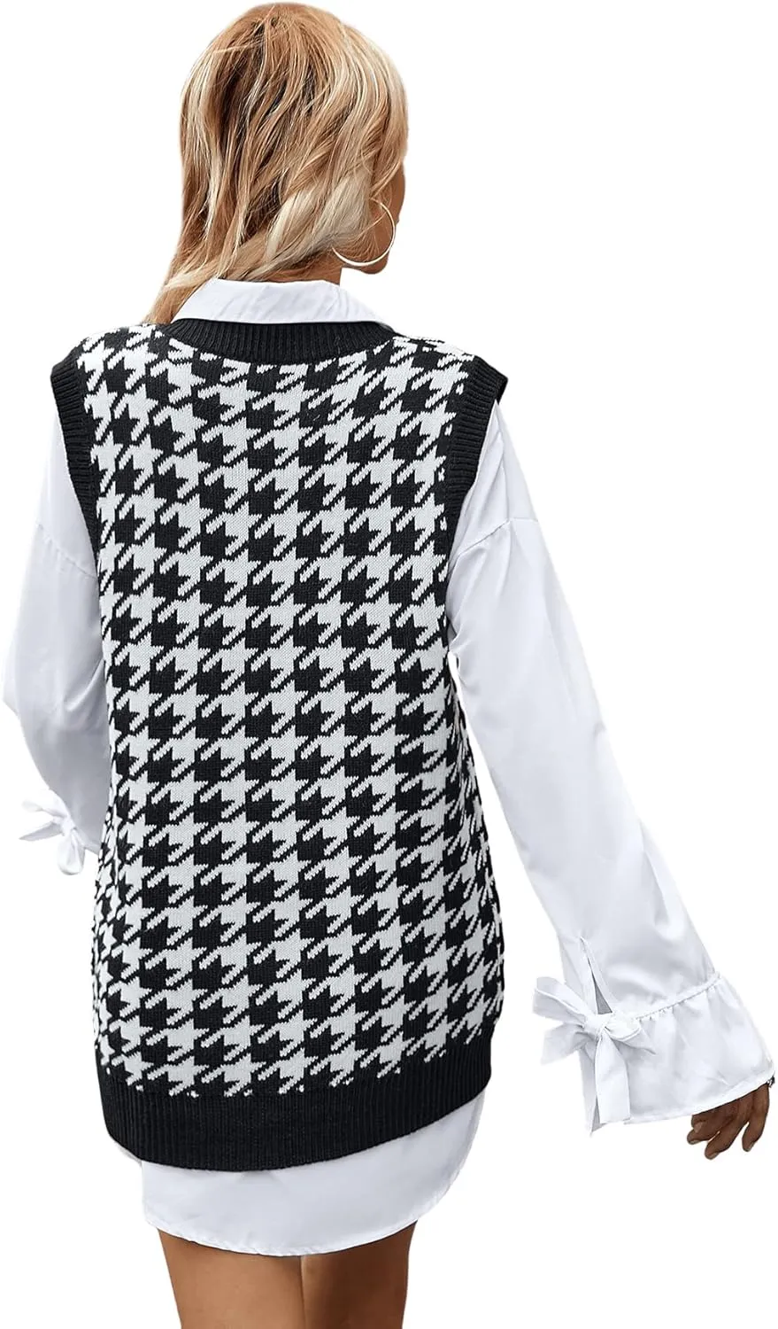 SweatyRocks Women's Casual Sleeveless V Neck Sweater Vest Tank Top Knitted Tunic Tops