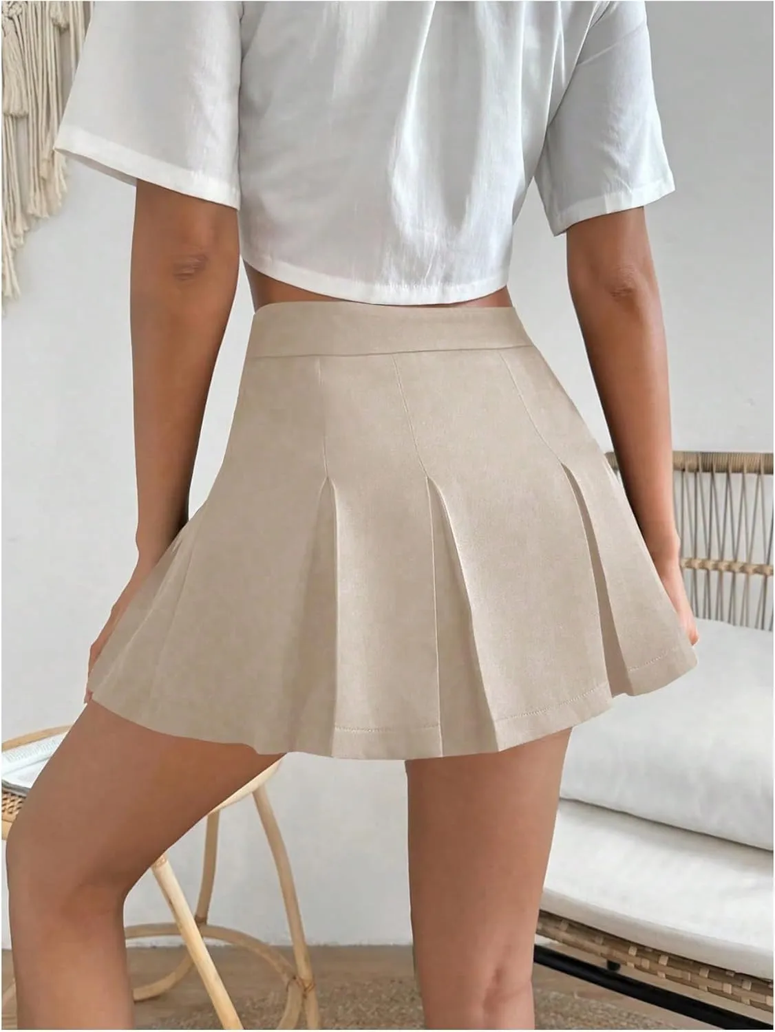 WDIRARA Women's High Waisted Pleated Skirt Skater A Line Mini Uniform Skirt