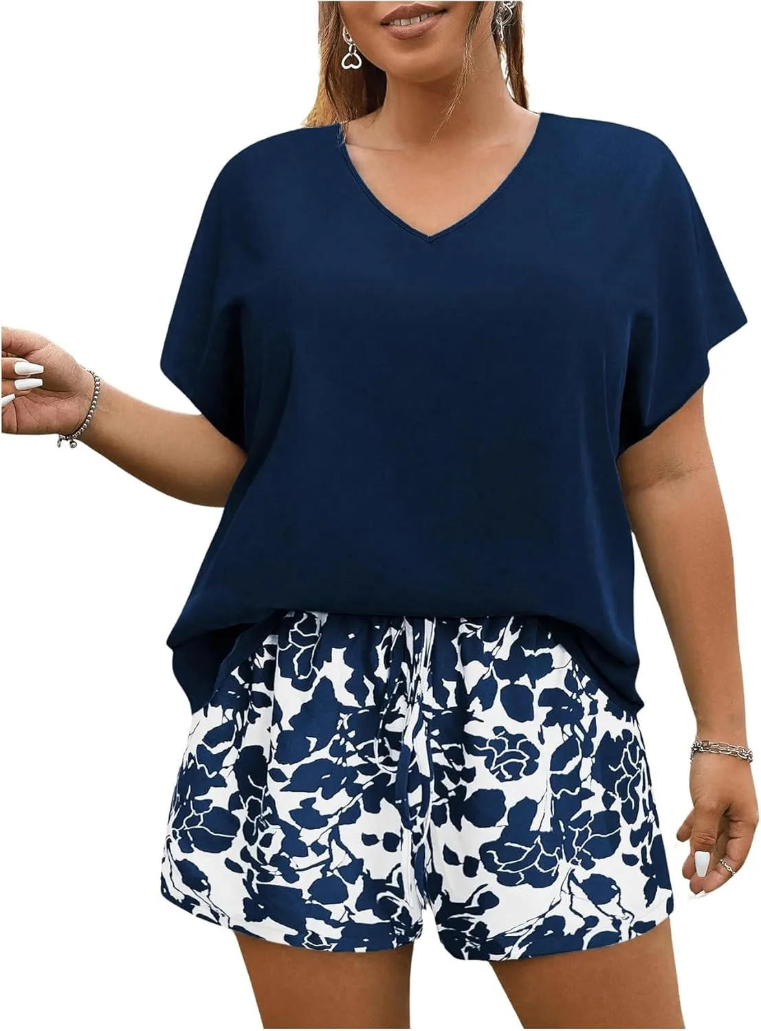 Women's 2 Piece Outfits Plus Size Short Sleeve Crew Neck Tee Tops and Tropical Printed Shorts Set