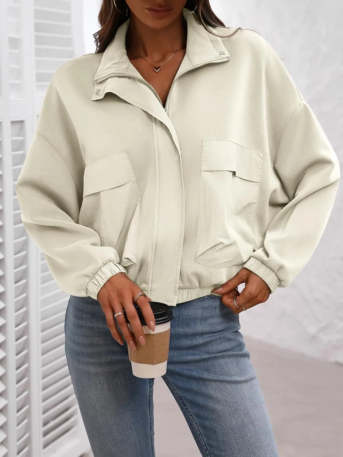Women's Cropped Oversized Safari Jackets Zip Up Stand Collar Neck Long Sleeve Utility Anorak jacket with Pocket