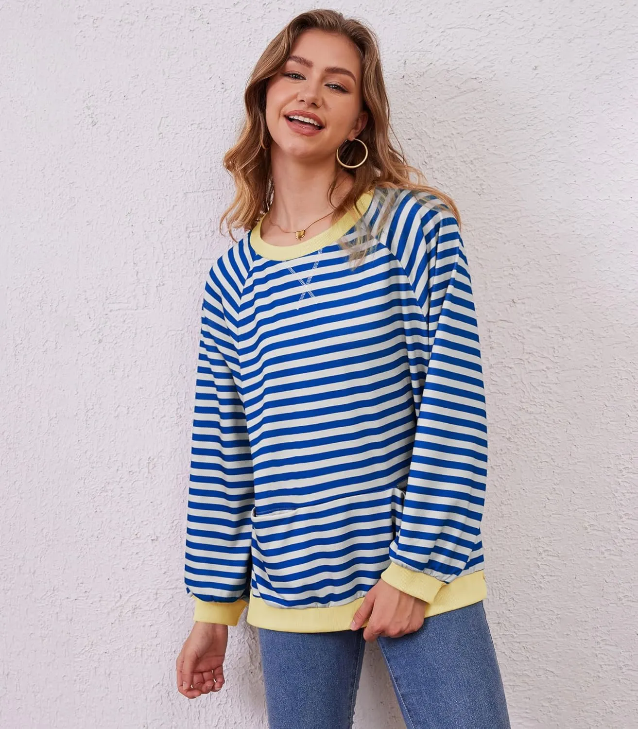 Womens Long Sleeve Oversized Sweatshirt Striped Crewneck Casual Loose Pullover Tops with Pockets